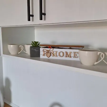 роял палм студио 99 Apartmán *