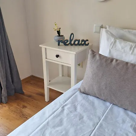 роял палм студио 99 Apartmán *