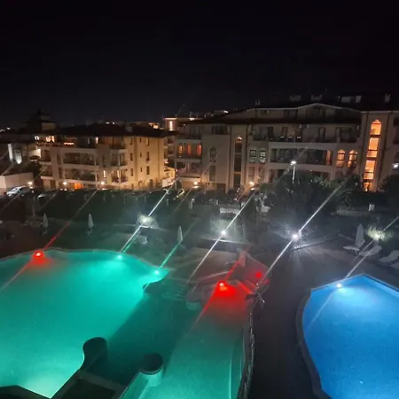 роял палм студио 99 Apartmán *